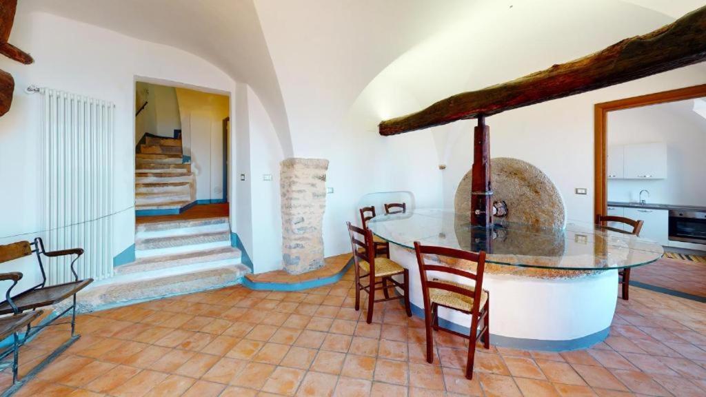 Hotel Antica Osteria Saracena Del Bergallo 4*